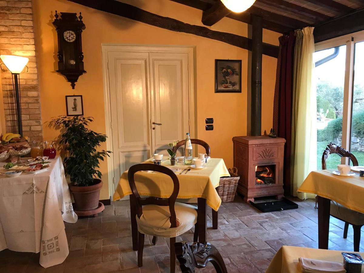 Agriturismo Collerisana สโปเลโต ภายนอก รูปภาพ