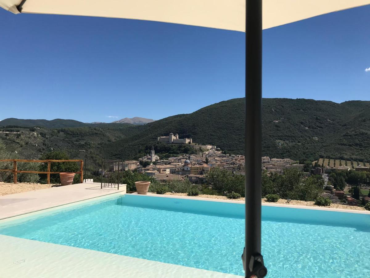 Agriturismo Collerisana สโปเลโต ภายนอก รูปภาพ